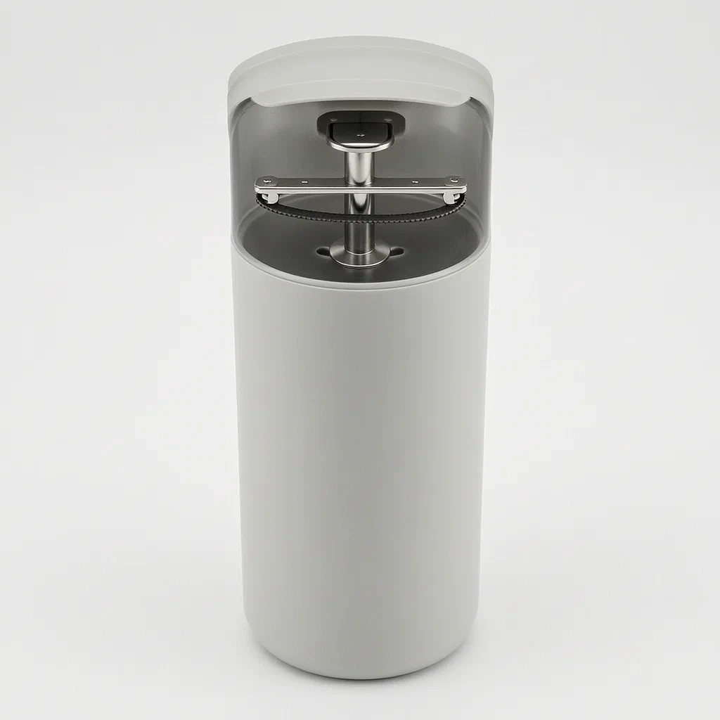 Portable Water Cup with Built-In Motorized Stirring Mechanism - product render